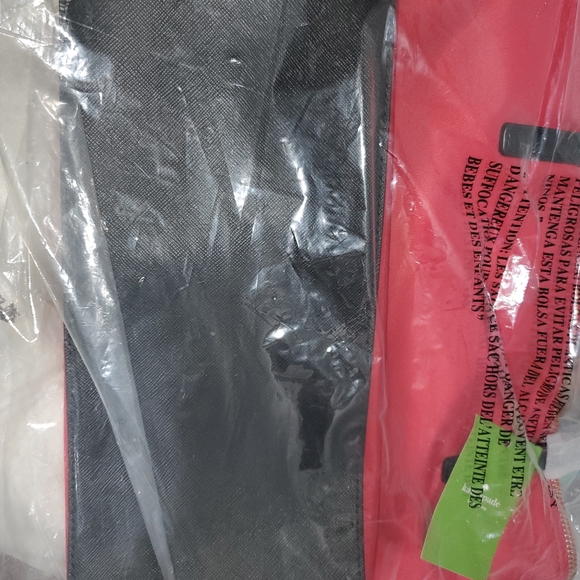 Kate Spade Tote - Picture 5 of 5